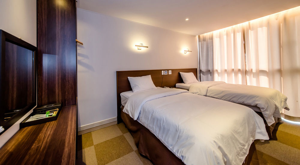 Sunrise Hotel Jungmun Branch Сеогвипо Екстериор снимка