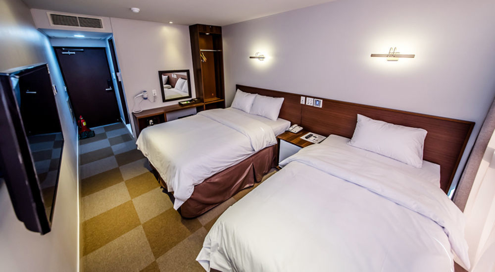Sunrise Hotel Jungmun Branch Сеогвипо Екстериор снимка