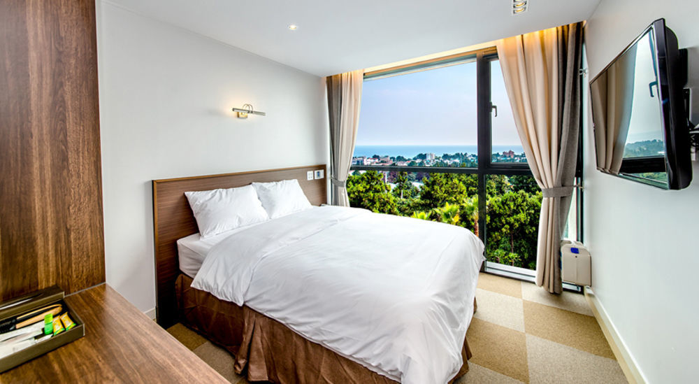 Sunrise Hotel Jungmun Branch Сеогвипо Екстериор снимка