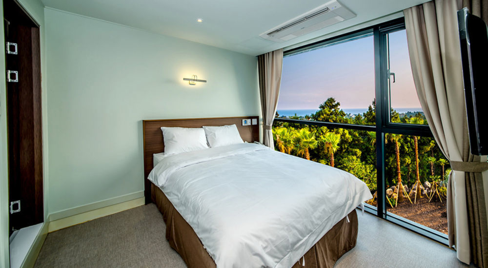 Sunrise Hotel Jungmun Branch Сеогвипо Екстериор снимка