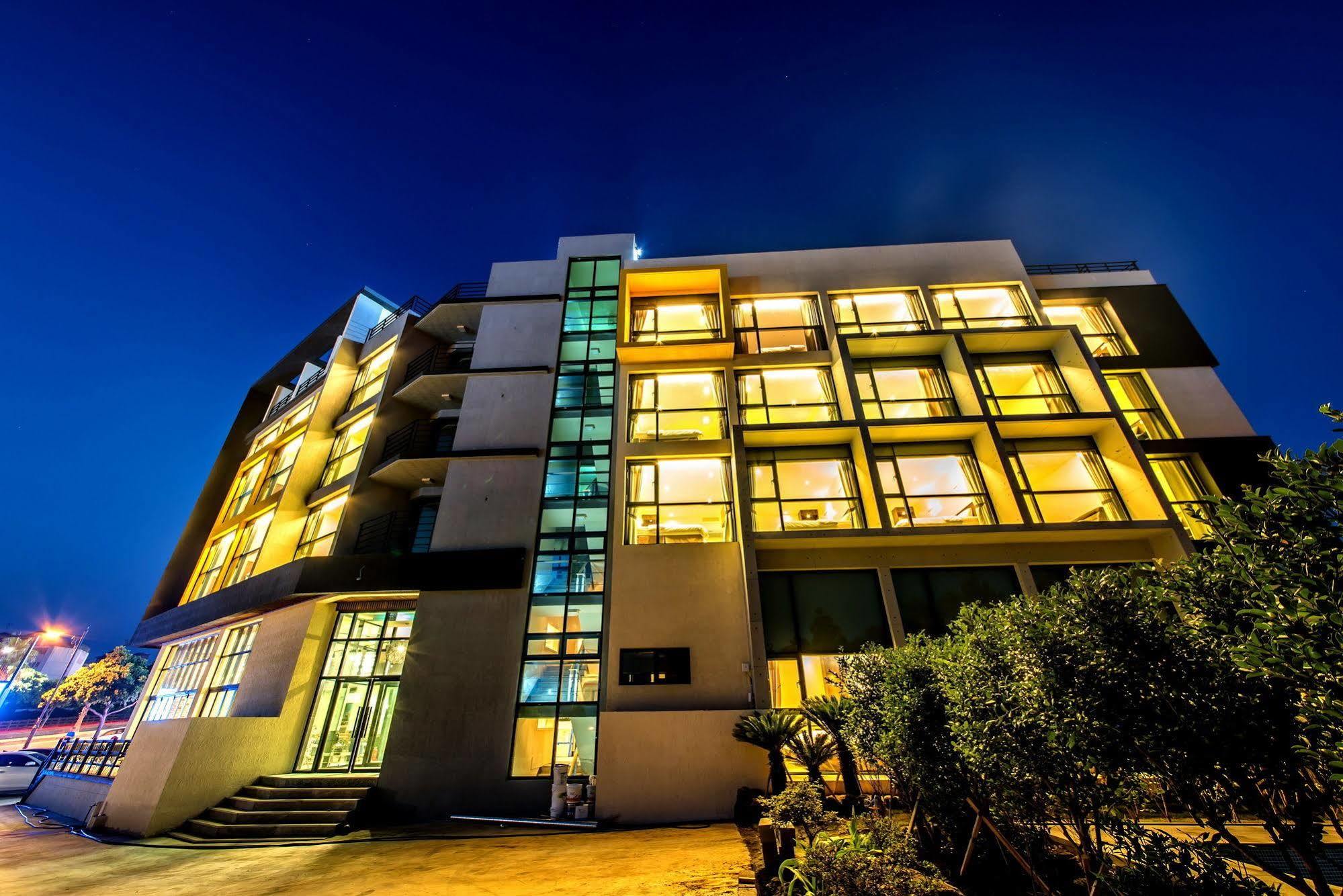 Sunrise Hotel Jungmun Branch Сеогвипо Екстериор снимка