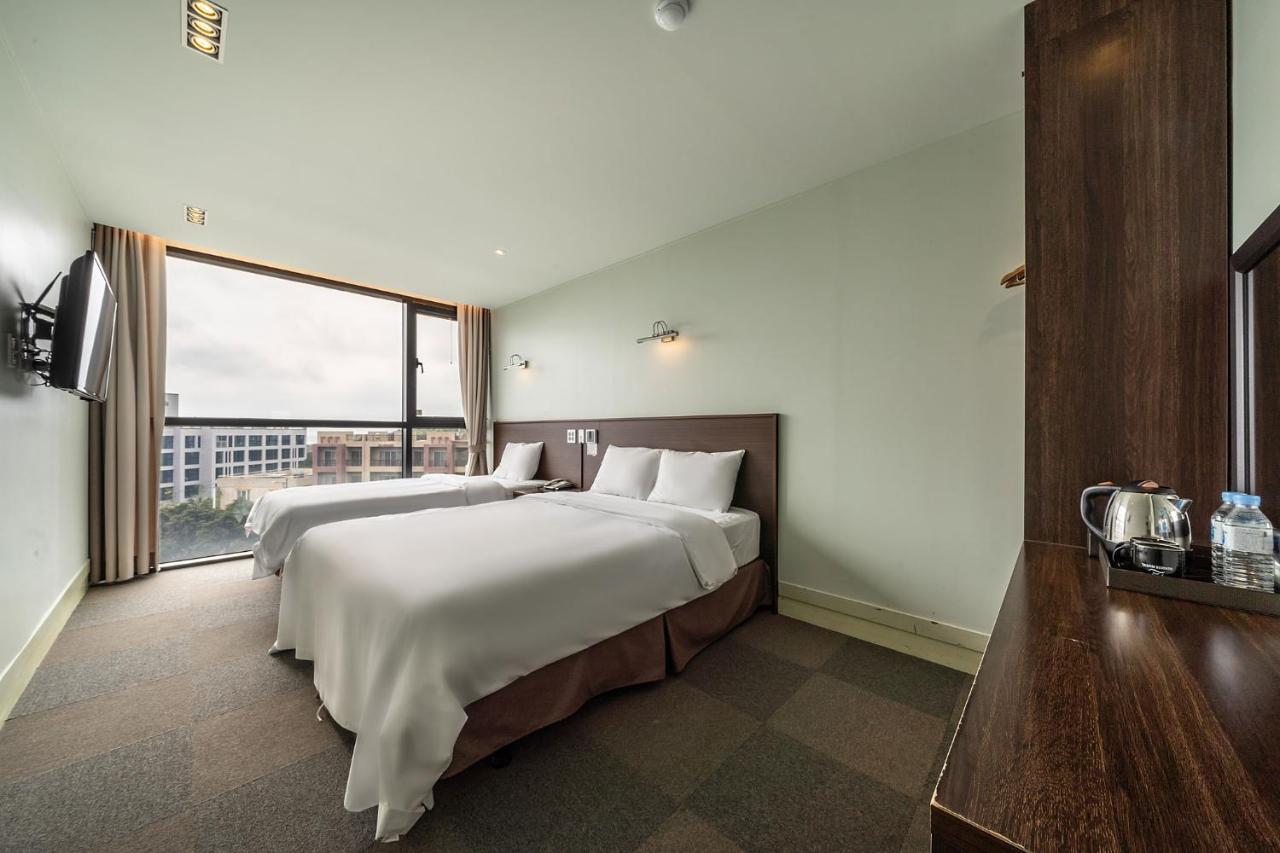 Sunrise Hotel Jungmun Branch Сеогвипо Екстериор снимка