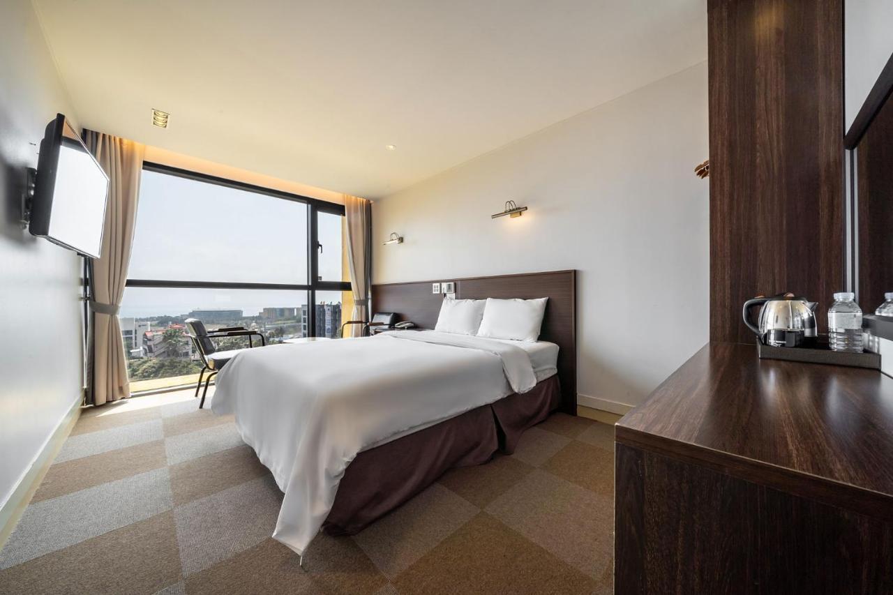 Sunrise Hotel Jungmun Branch Сеогвипо Екстериор снимка