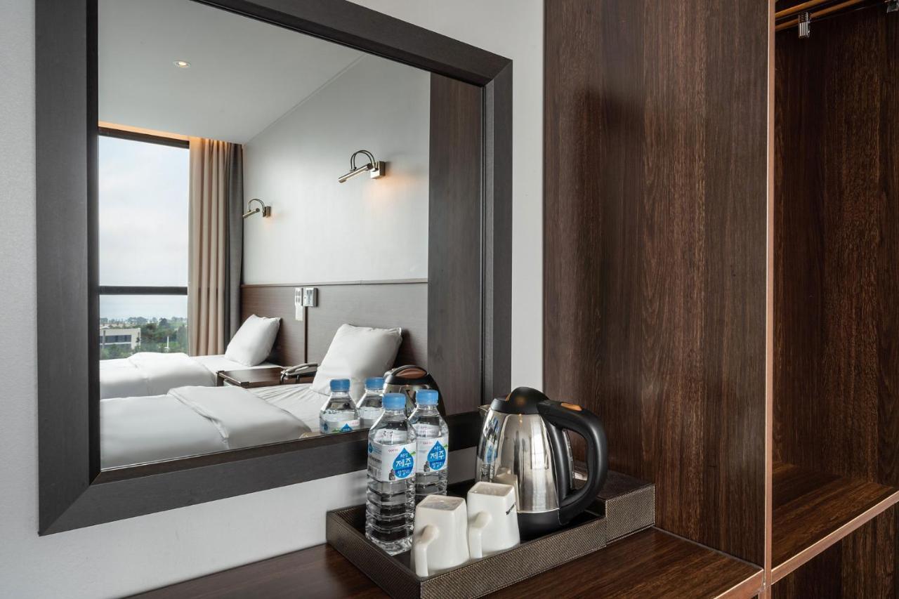 Sunrise Hotel Jungmun Branch Сеогвипо Екстериор снимка